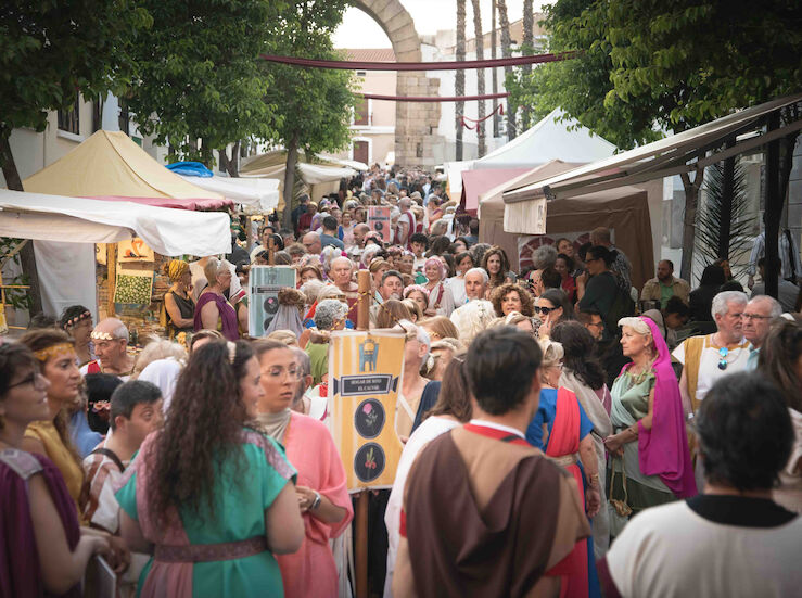Tres mercados tematizados abrirn sus puertas este mircoles con motivo de Emerita Lvdica 