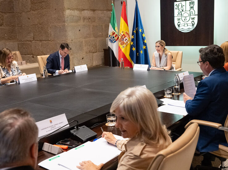 Decreto de ayudas por 520000 para fomentar participacin juvenil y primera convocatoria