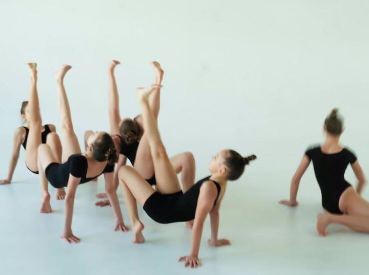 La Escuela de Danza de Plasencia celebra la gala de fin de curso en el Teatro Alkzar