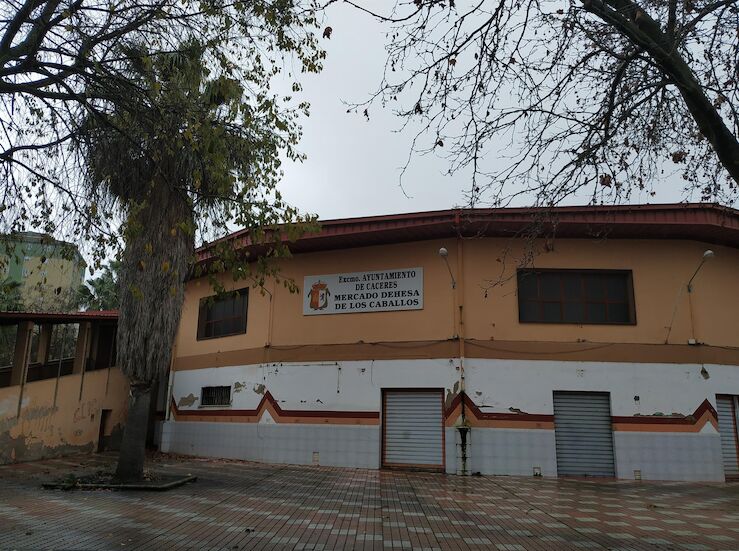 Ayuntamiento Cceres sigue buscando fondos para rehabilitar Mercado Dehesa de los Caballos