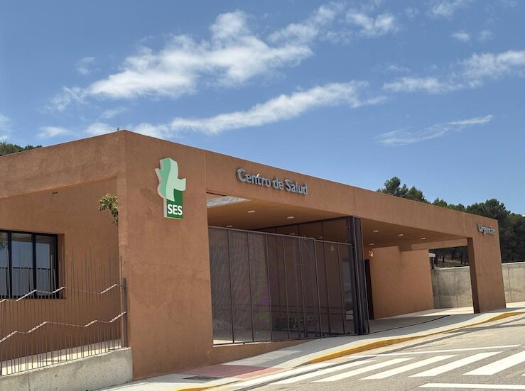 El nuevo centro de salud de Los Santos de Maimona abre tras inversin de 28 millones