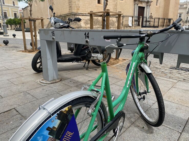 El PSOE critica el colapso del sistema de bicicletas en Badajoz