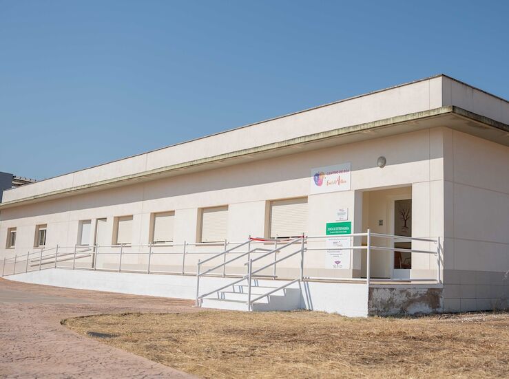 La Asociacin Regional de Parkinson ampla sus instalaciones en Mrida 