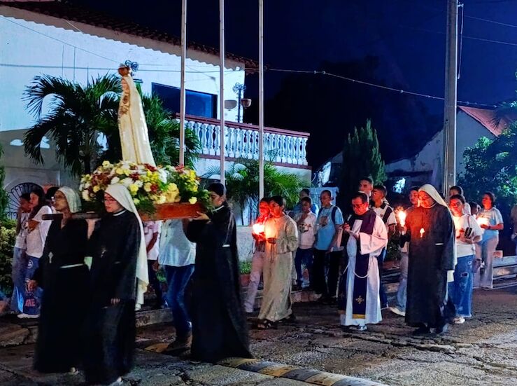 Peregrinos de la Eucarista una vocacin nacida del altar