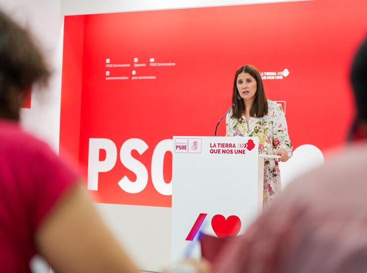 El PSOE de Extremadura pide al PP que explique los ltimos ceses en la sanidad extremea