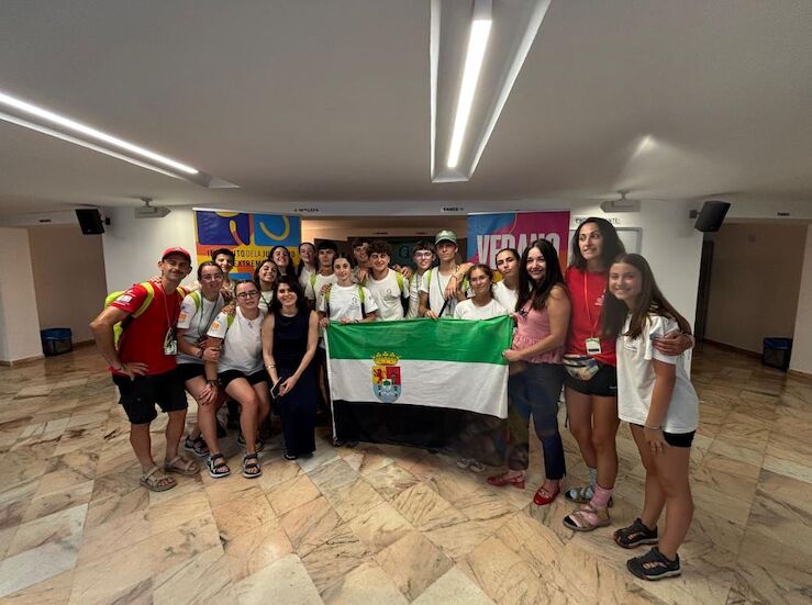 El IJEX recibe a los 200 jvenes de toda Espaa participantes en la Ruta Quetzal