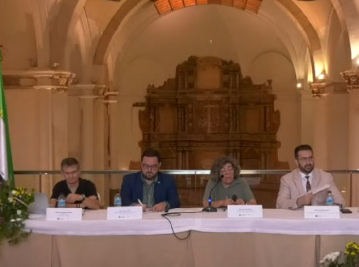 V Curso Verano Arias Montano analiza en Fregenal la importancia de humanidades