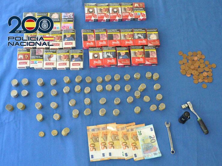 Dos jvenes detenidos por el robo de un establecimiento hostelero de Mrida