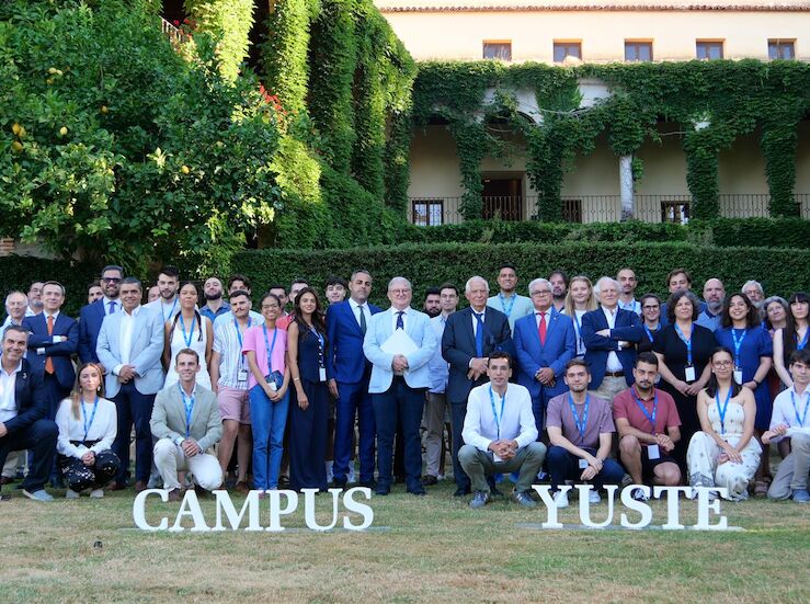 Curso de Campus Yuste analiza desafos del nuevo orden mundial tras la victoria de Trump