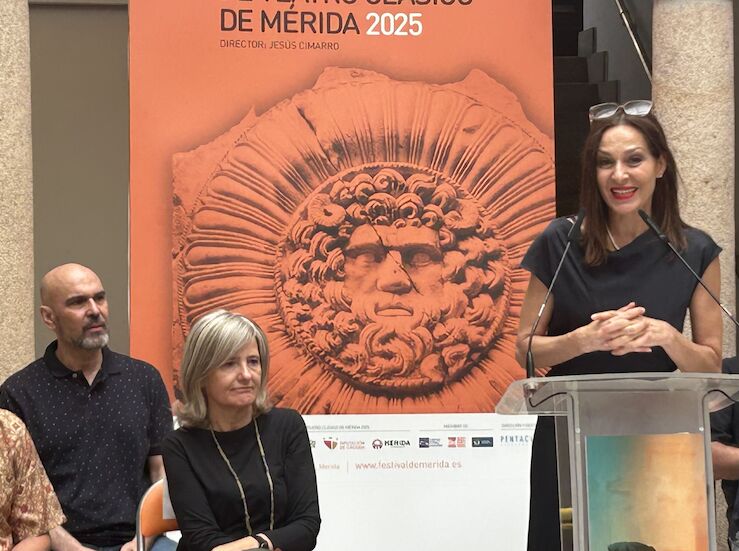 Cleopatra enamorada el musical con Natalia Milln y lex ODogherty en el Teatro Romano