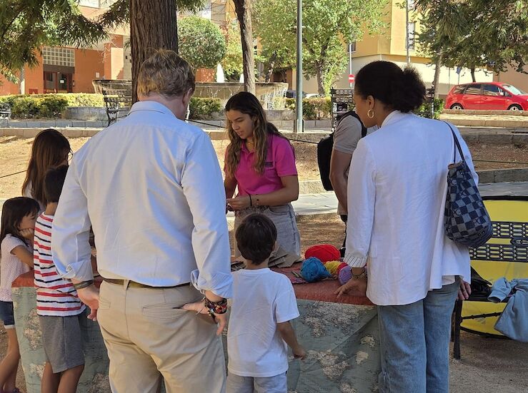 Actividades del programa Vive el verano continan en barriada de San Fernando de Badajoz