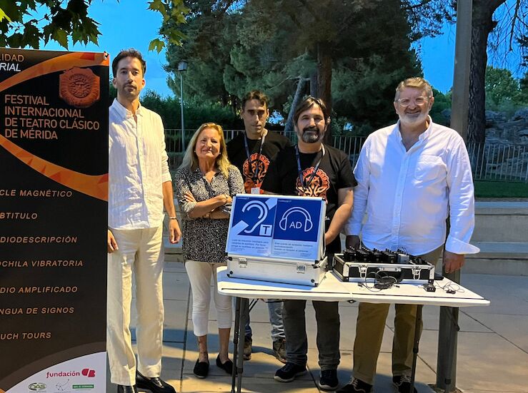 Fundacin CB vuelve a hacer accesible el Festival de Mrida