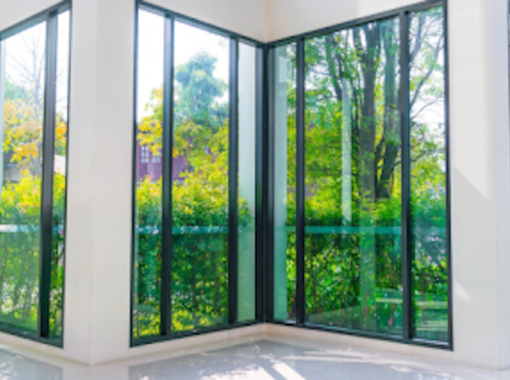 Cerramientos cristal terrazas para aprovechar patios exteriores