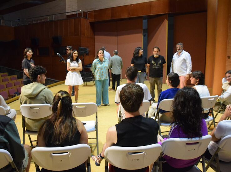 20 jvenes participan en el Campo Internacional de Voluntariado Festival de Mrida