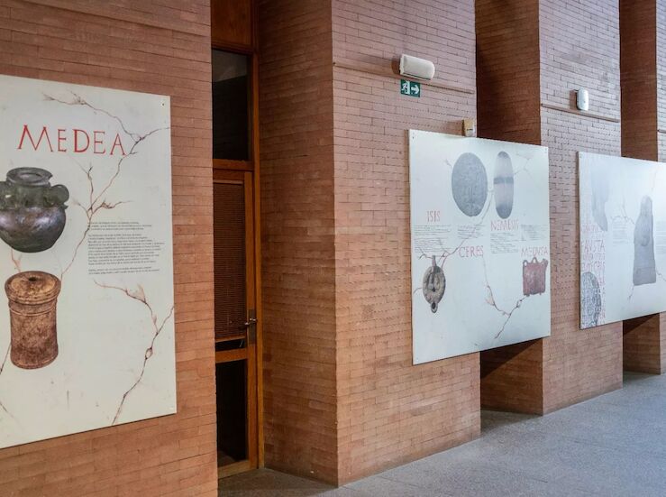 Centro Cultural Alcazaba de Mrida acoge exposicin Ellas Hablan en Festival de Mrida