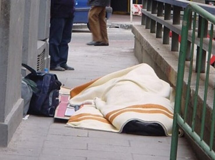 Grupo de Apoyo a Migrantes en Badajoz pide mejoras para los sin hogar