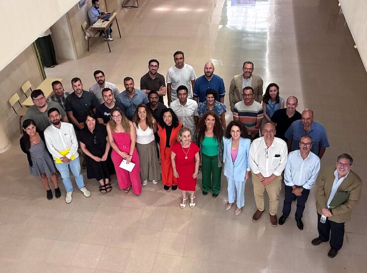 Junta y Ministerio Ciencia ratifican compromiso por CIIAE en encuentro con investigadores