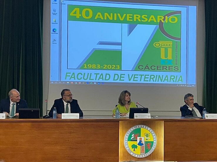 Colegios Veterinarios de Extremadura respaldan ampliacin Grado Veterinaria a 6 aos