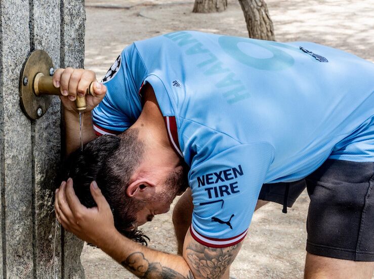 Calor y polvo en suspensin activan avisos en Extremadura con mximas de 38C 