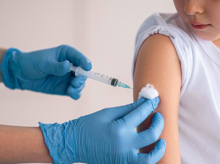 El SES incluye nueva vacuna combinada frente a sarampin rubeola parotiditis y varicela