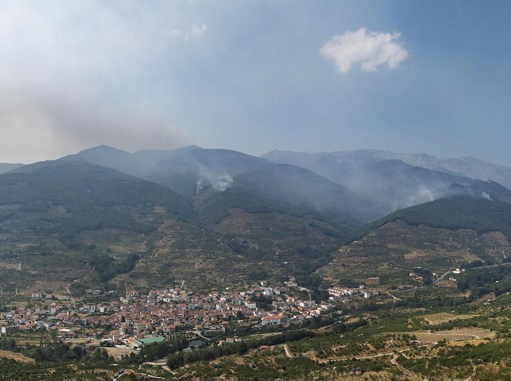 Ampliadas las ayudas a empresas tursticas afectadas por incendios del pasado verano