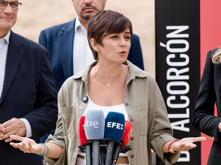 Isabel Rodrguez seala a presidentes del PP por buscar rdito de los incendios