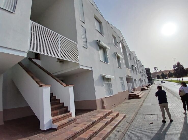 La Junta finaliza las obras mejora energtica de 30 viviendas pblicas en Badajoz