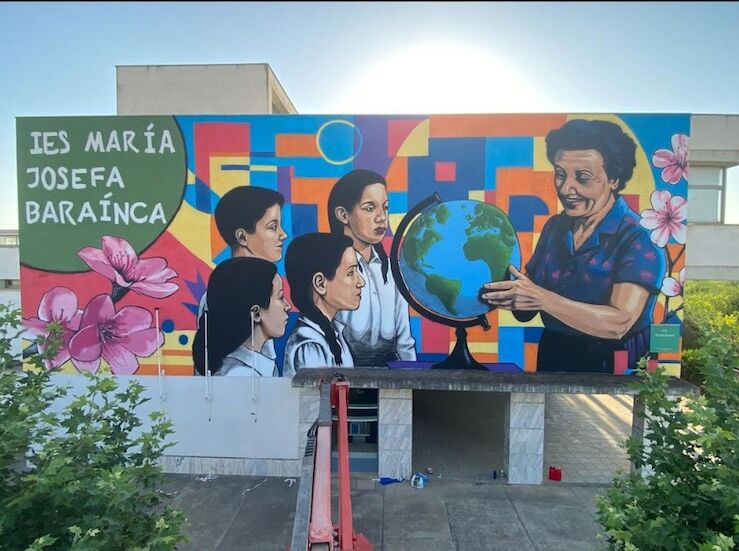 Nuevo mural en el IES Mara Josefa Baranca de Valdelcalzaba