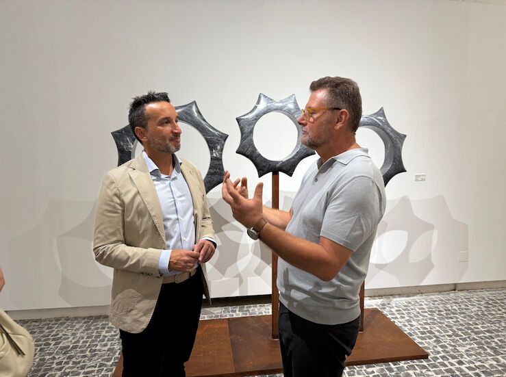 Ricardo Gigante expone Metamorfosis del movimiento en el Hospital Centro Vivo de Badajoz