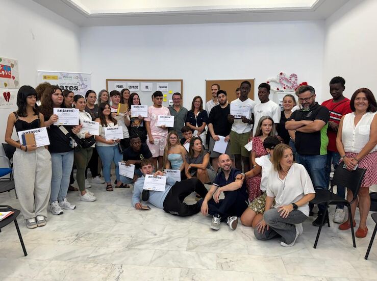 Destacadas competencias orientadas a empleabilidad del Programa Antares con 18 jvenes