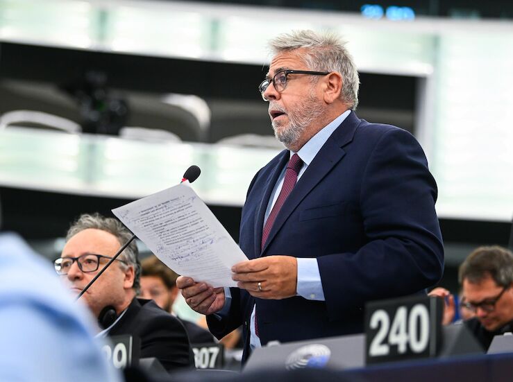 Snchez Amor destaca acuerdo de asociacin y cooperacin de UE con la Repblica Kirguisa