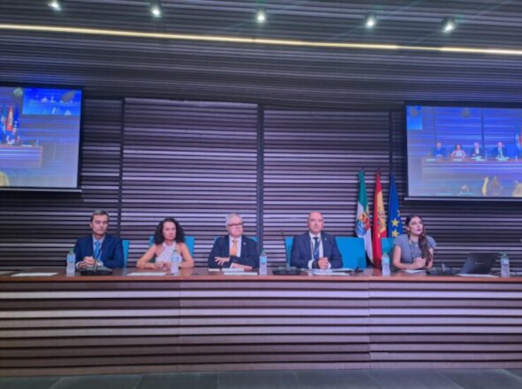 La UEx analiza la ciberseguridad como reto jurdico en las Jornadas Ciberlegal