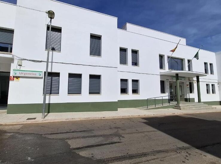 Los centros de salud de Castuera y Navalvillar de Pela estrena nuevos equipos de rayos X