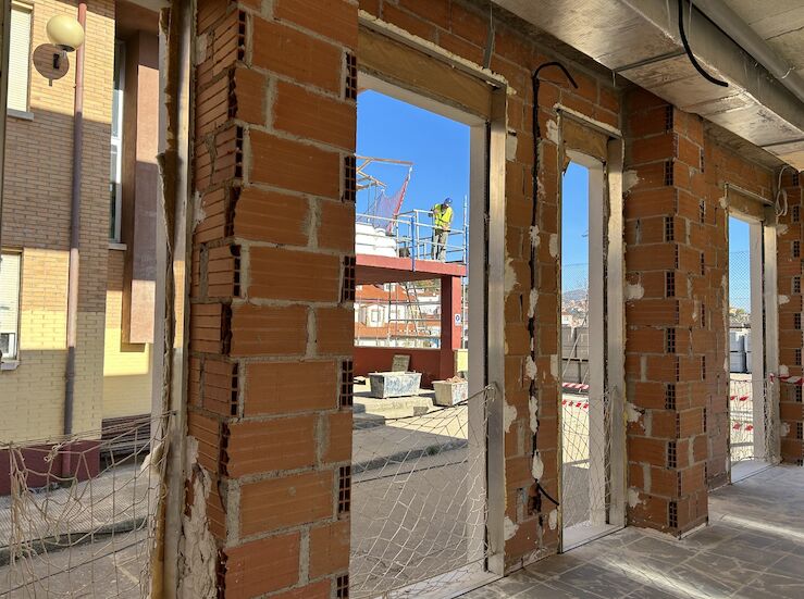 Junta invierte ms de 17M en mejorar la eficiencia energtica de 134 centros educativos