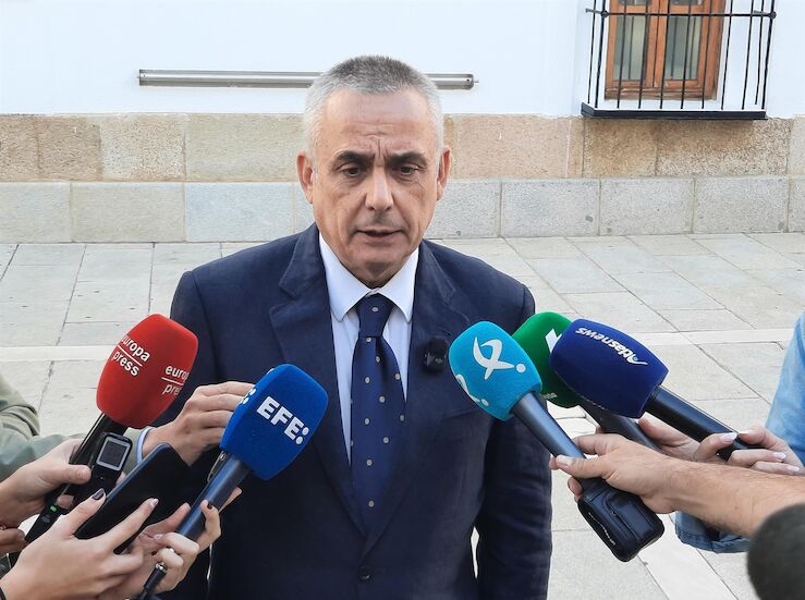 Gordillo cree que Gallardo debe abandonar la poltica tras la apertura de juicio oral