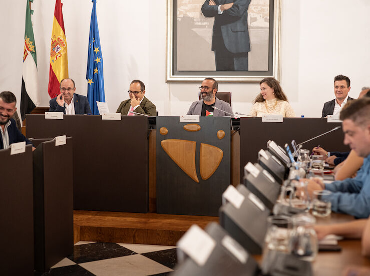 La Diputacin aprueba una partida de 200000 para los municipios afectados por incendios