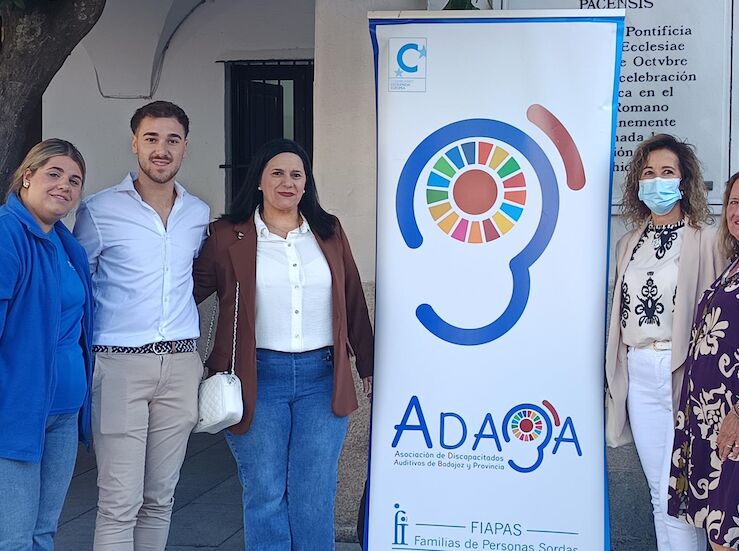 Extremeos con discapacidad auditiva reclaman ms ayudas y revisiones tempranas hospitales