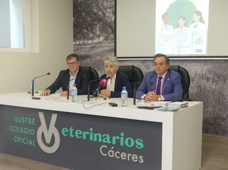 Gripe aviar nmunoterapia y microplsticos centrarn IV Jornadas One Health en Cceres