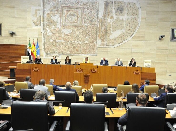 Ral Rodrguez Preciado y Mara del Valle Naranjo patronos de Fundacin Caja Extremadura