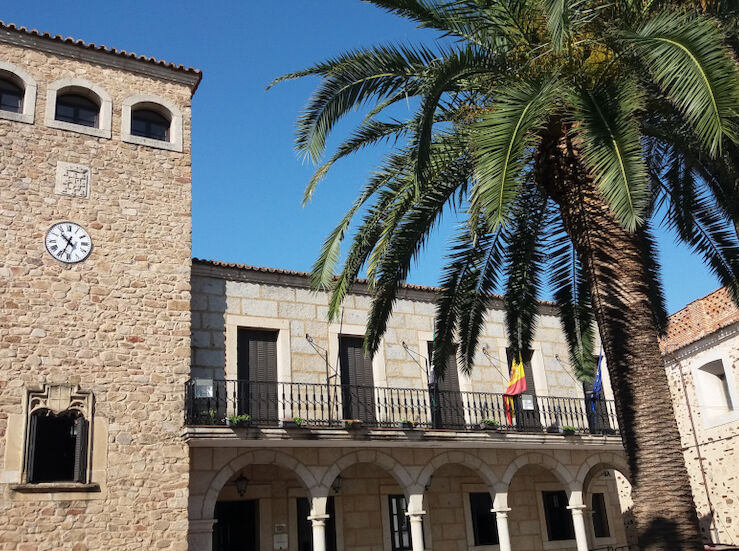 Ayuntamiento de Coria invertir hasta 15 millones en nueva pista multideporte cubierta 