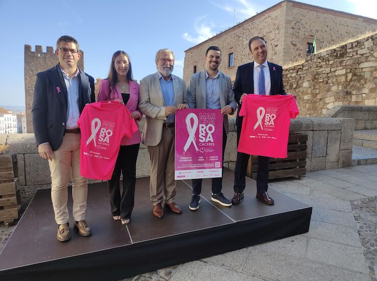 Marcha Rosa de Cceres espera reunir a 6000 personas y recaudar fondos para cncer mama