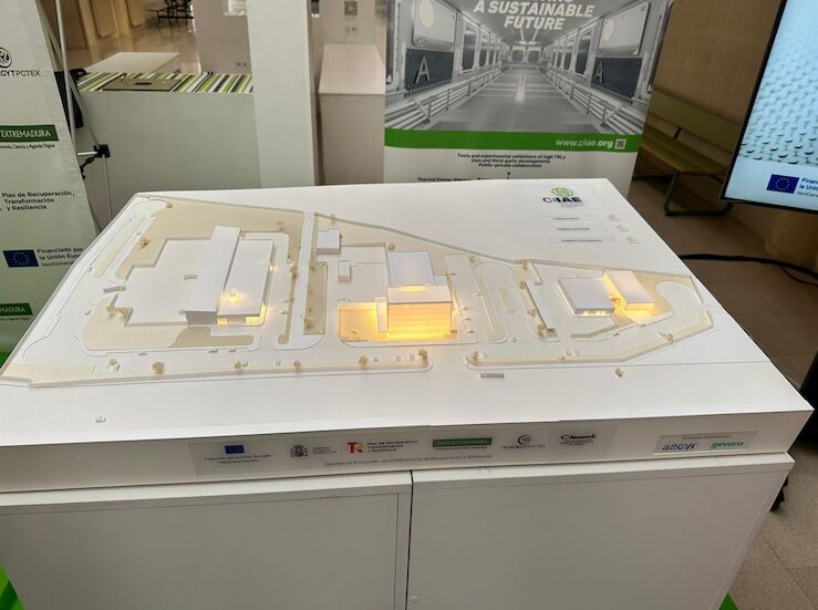 Propuesto que Centro de Almacenamiento Energtico Cceres lleve nombre de Fernndez Vara