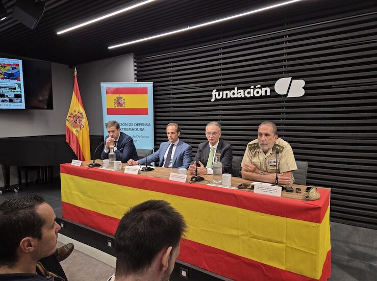 Jornadas informativas sobre salidas laborales FFAA esperan superar los 4000 asistentes