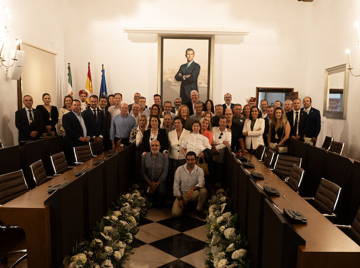 Diputacin Cceres homenajea a 31 empleados jubilados y 3 que han fallecido en ltimo ao