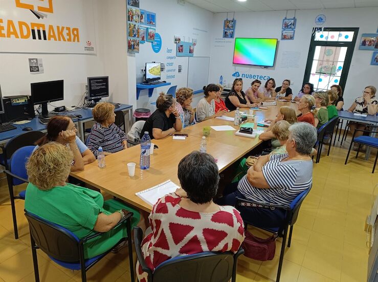 300 jvenes se incorporan al proyecto Emociones Nubeteca 2025 de la Diputacin de Badajoz