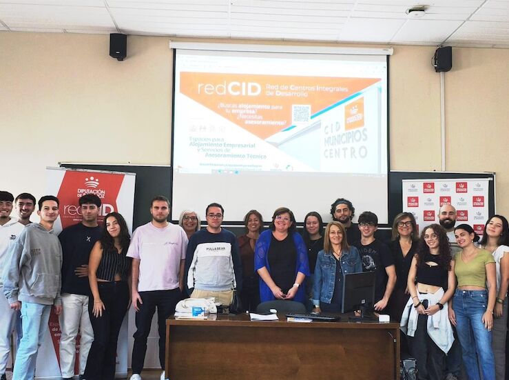 Diputacin Badajoz UEx y Fundacin Yuste acercan estudiantes a aplicacin fondos europeos
