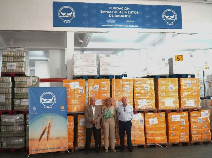 Fundacin CB dona ms de 35000 kilos de productos al Banco de Alimentos de Badajoz