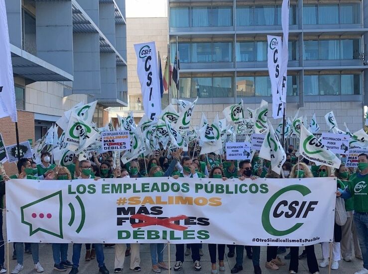 CSIF se concentrar por la homologacin salarial de empleados administracin general Junta
