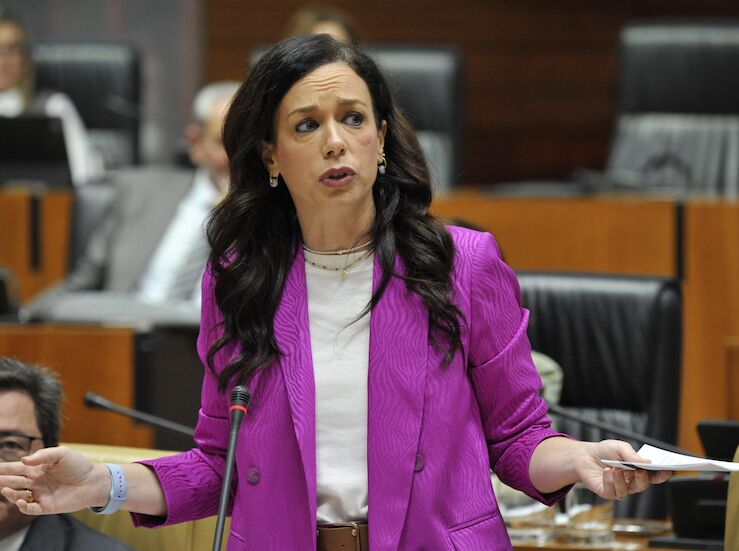 La Junta rechaza los discursos incendiarios de Vox sobre menores migrantes