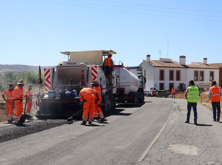 La Junta licita por 48 millones obras de seguridad viaria en EX201 EX202 y la EX211
